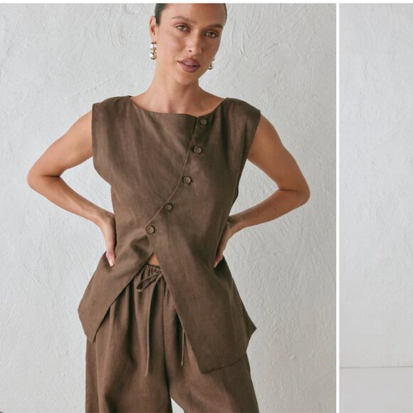 NWT VRG GRL Aria Linen Vest Chocolate Brown AU 10 / US 6 $130 - Picture 1 of 8